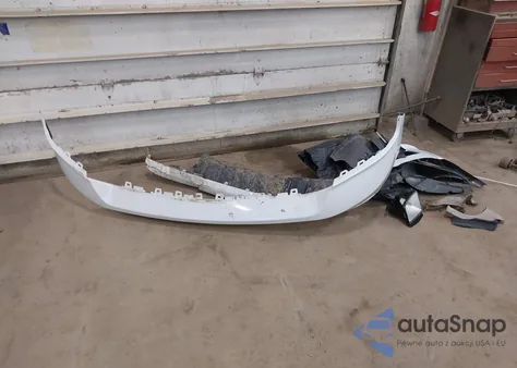 2018 Ram 1500 Express 4X4 6'4 Box from USA, damaged, VIN 1C6RR7FT5JS221341